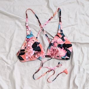 Lululemon Floral Adjustable Bikini Top